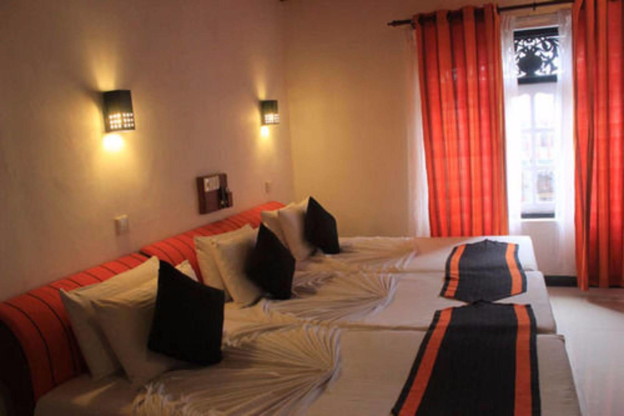 Samaya Beach Hotel Unawatuna Dış mekan fotoğraf